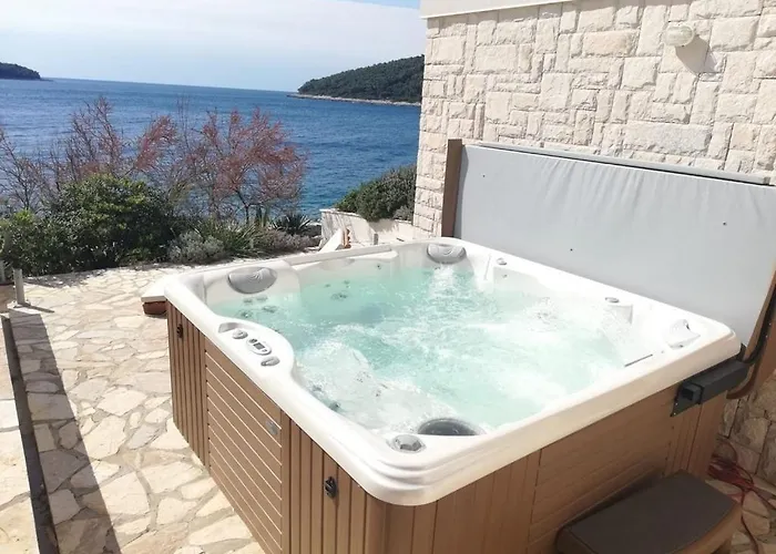 Vakantiehuis Seaside House Cove Tri Luke, Korcula - 22092 *
