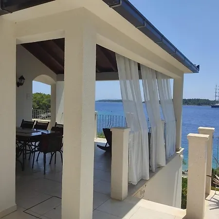 Holiday home Seaside House Cove Tri Luke, Korcula - 22092 *